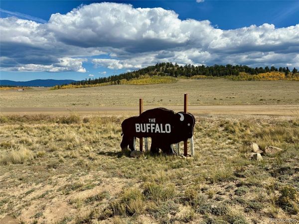 890 Mcdowell Drive , Jefferson, CO 80456