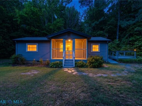 13616 John Clayton Memorial Highway , Mathews, VA 23128