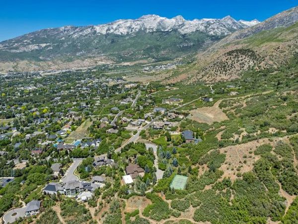 196 S HOLLY DR , Alpine, UT 84004