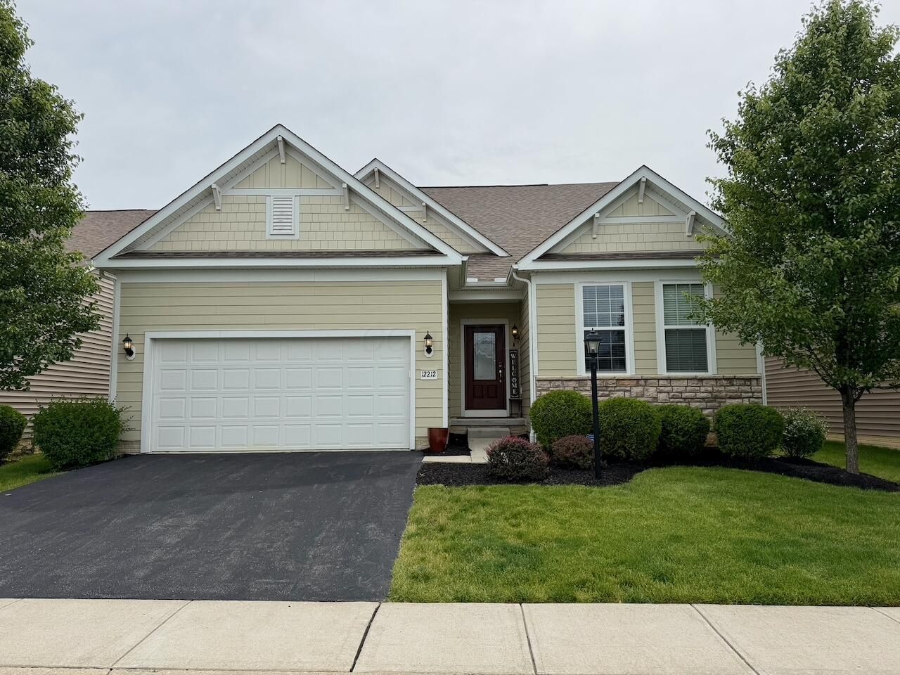12212 Rooster Tail Drive, Pickerington, OH 43147 Main Photo