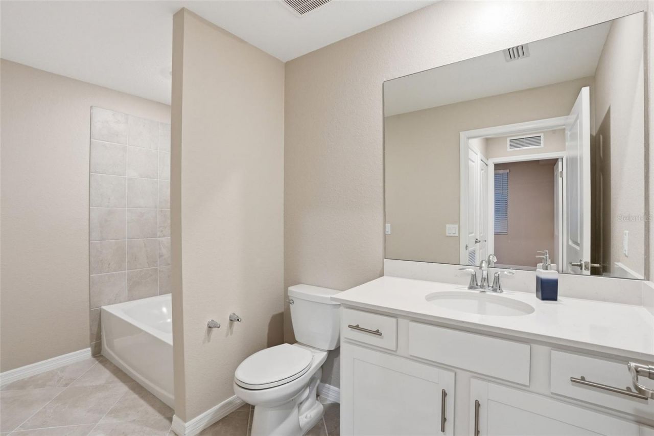 14191 Heritage Landing Boulevard , Unit 1215, Punta Gorda, FL 33955 Photo