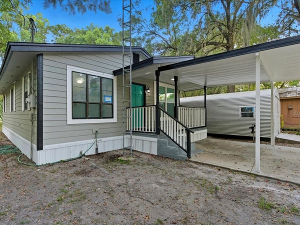 21445 SE 64TH AVENUE , HAWTHORNE, FL 32640