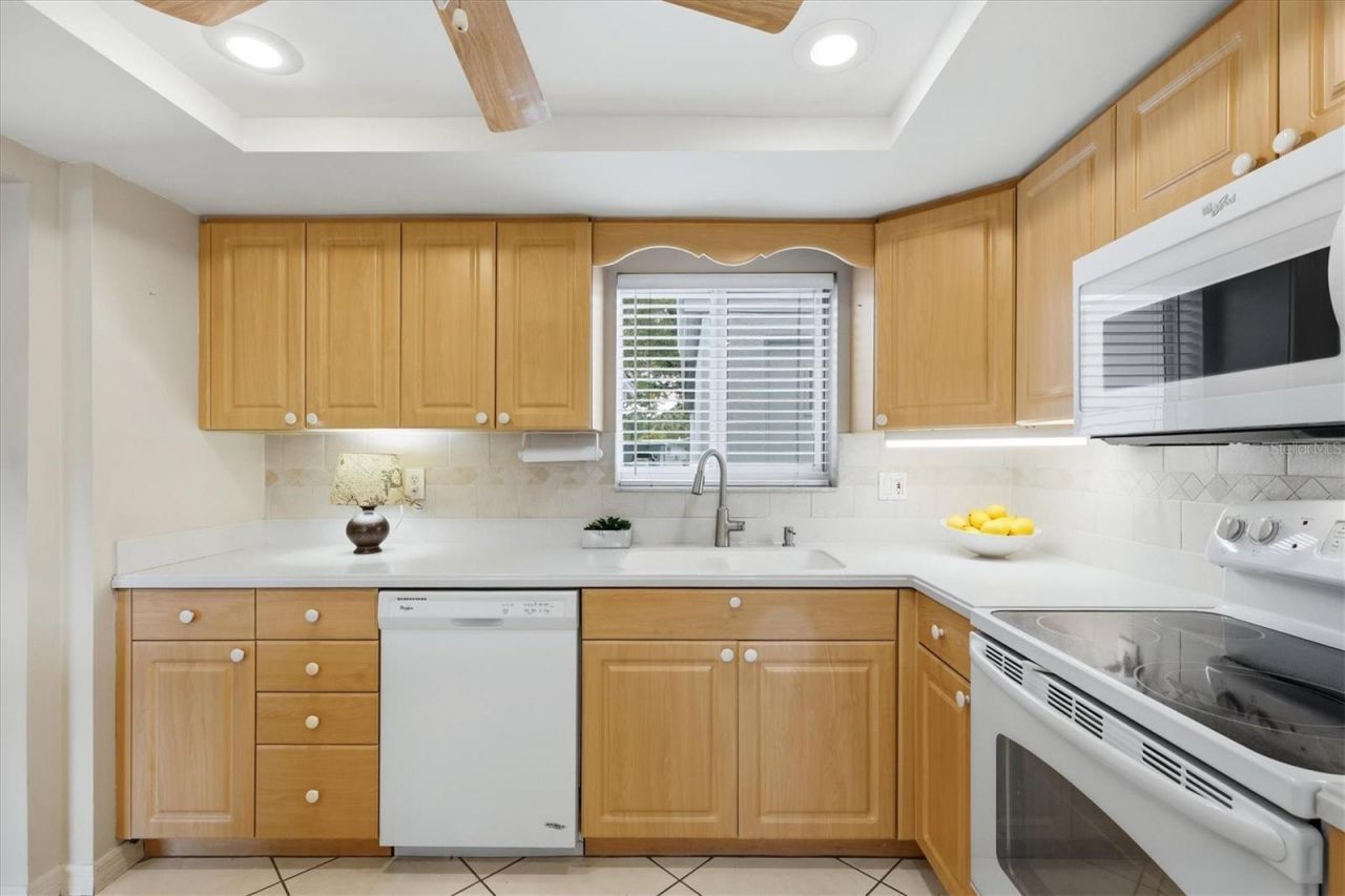 4208 Roxane Boulevard , Unit 95, Sarasota, FL 34235 Photo