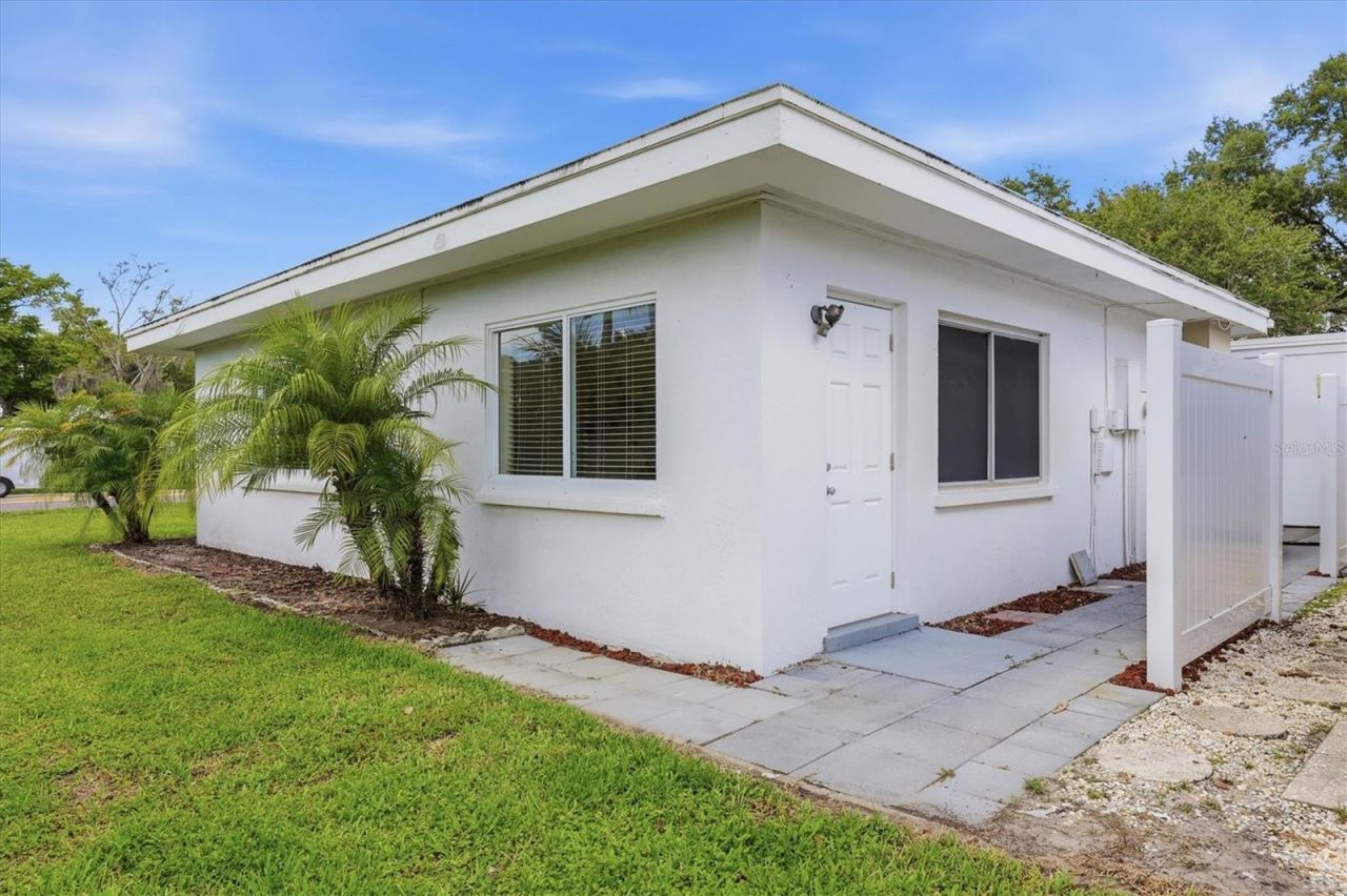 4208 Roxane Boulevard , Unit 95, Sarasota, FL 34235 Photo
