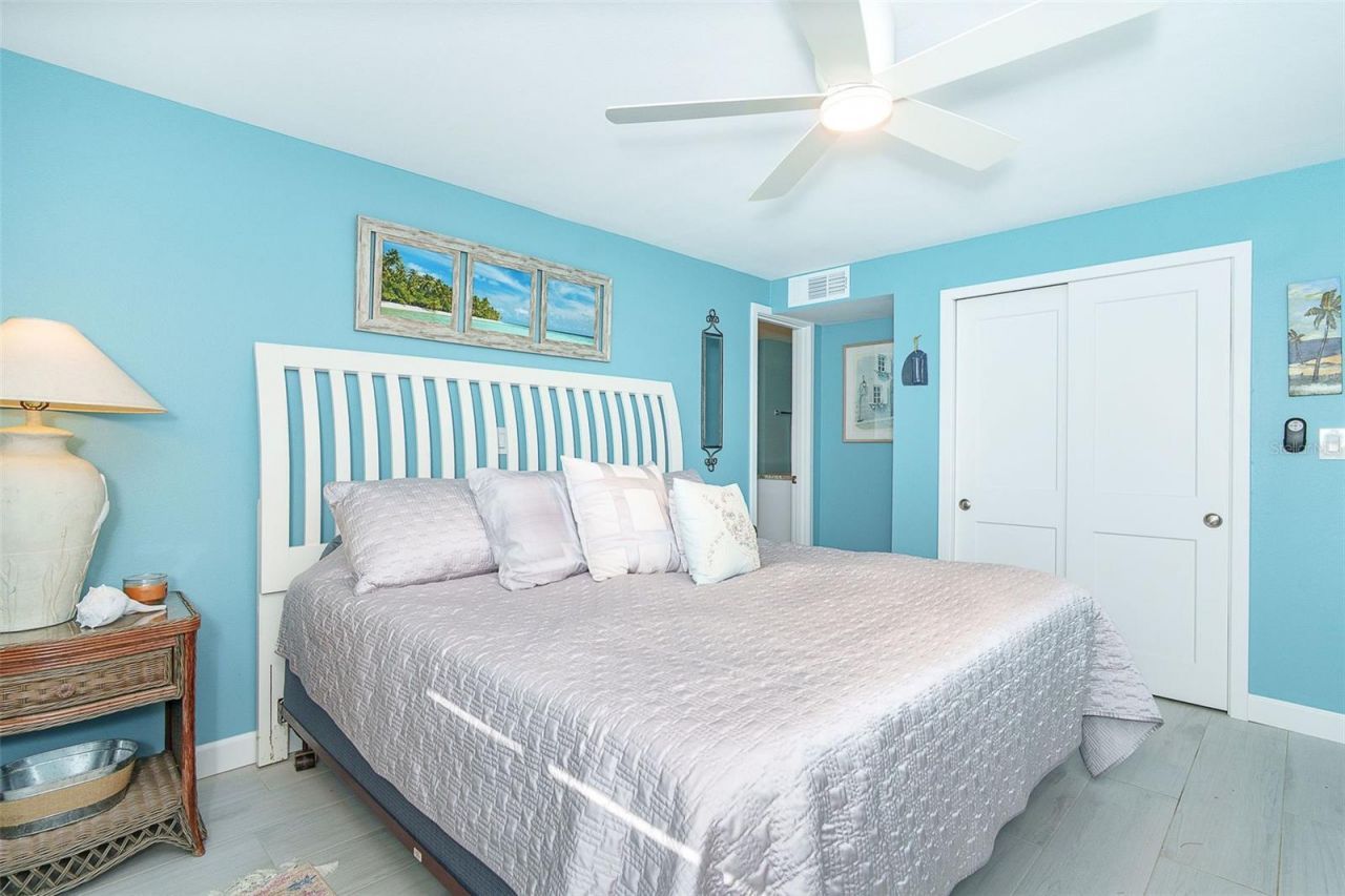 2980 N Beach Road, Unit C2-4, Englewood, FL 34223 Photo
