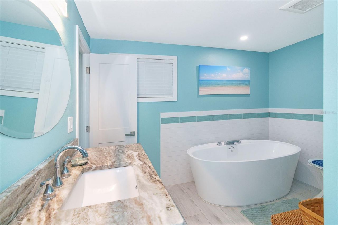 2980 N Beach Road, Unit C2-4, Englewood, FL 34223 Photo