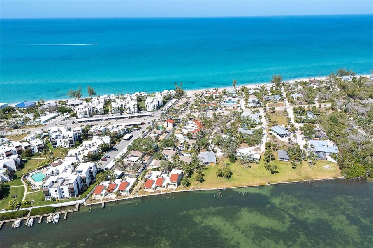 2980 N Beach Road, Unit C2-4, Englewood, FL 34223 Photo