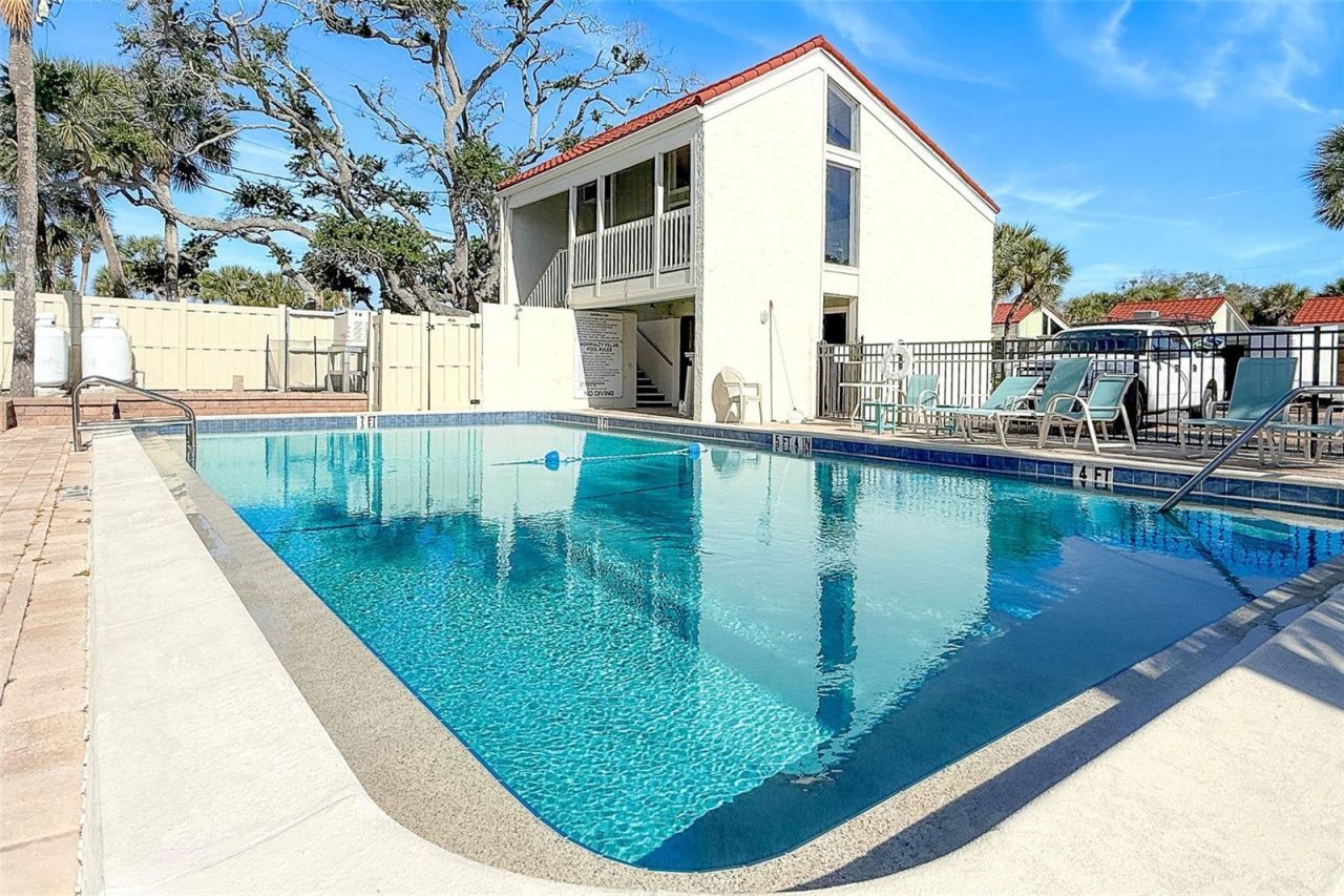 2980 N Beach Road, Unit C2-4, Englewood, FL 34223 Photo
