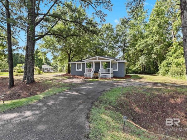 6918 Park Drive, Daphne, AL 36526