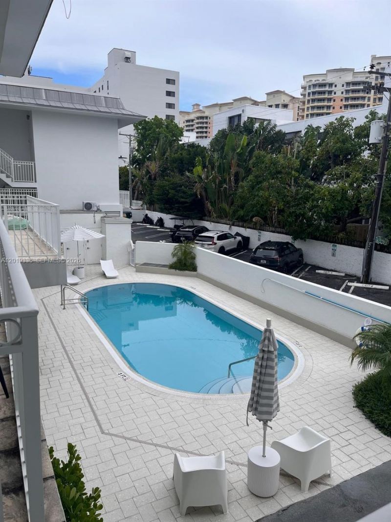 290 Sunrise Dr , Unit 208, Key Biscayne, FL 33149 Photo