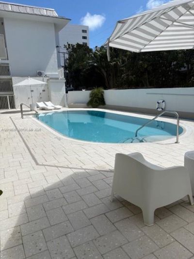 290 Sunrise Dr , Unit 208, Key Biscayne, FL 33149 Photo