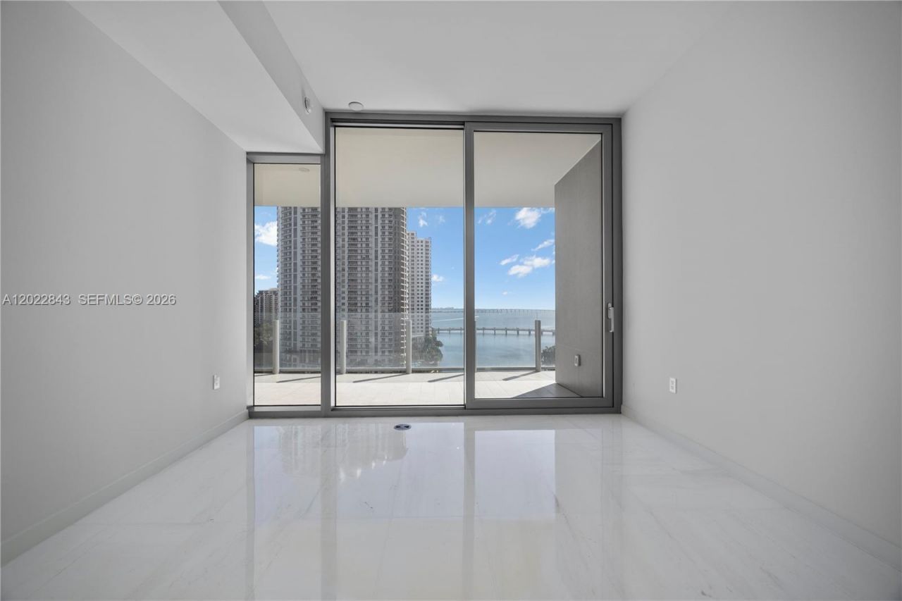 300 Biscayne Blvd Way , Unit 1102, Miami, FL 33131 Photo