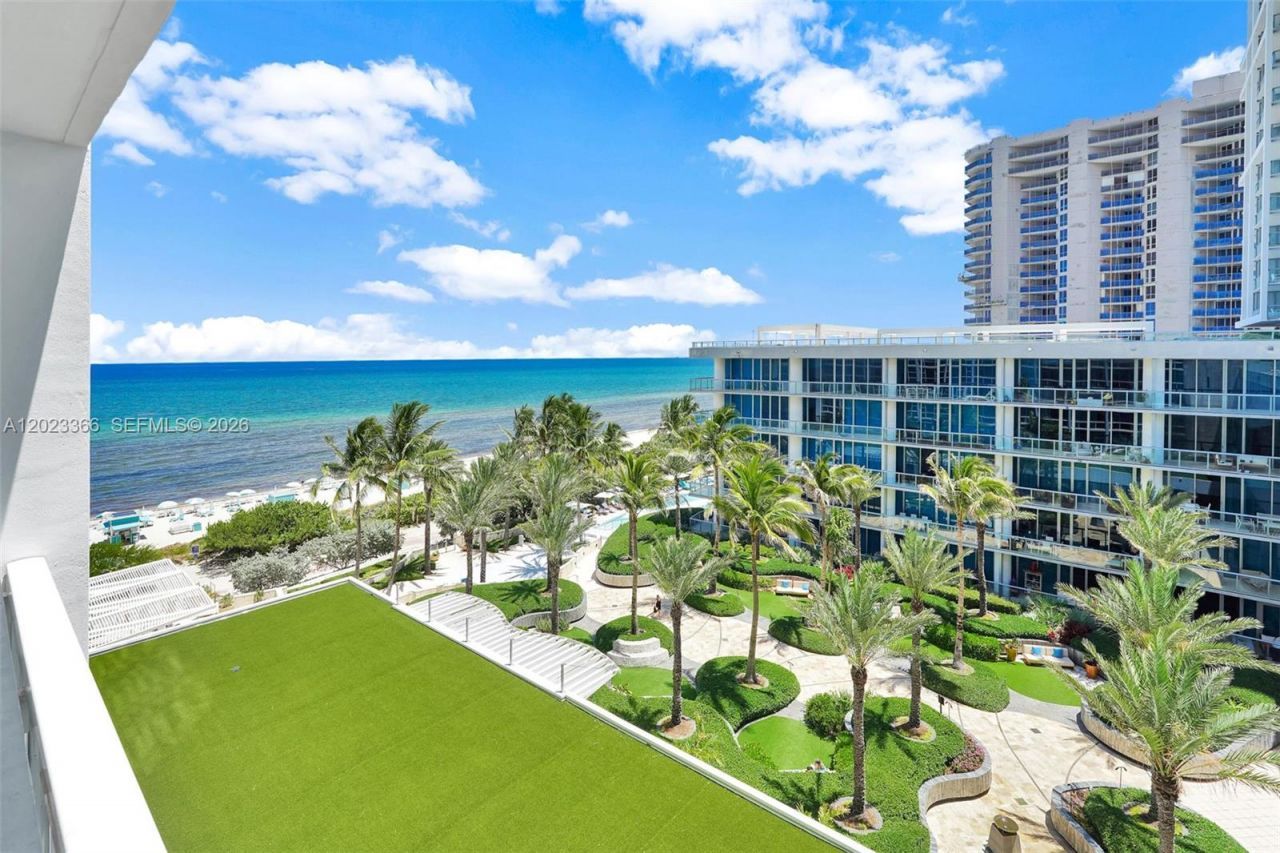 6801 Collins Ave , Unit 611 (Door , Miami Beach, FL 33141 Photo