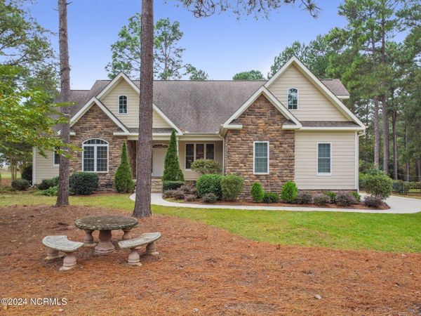 108 Hammerstone Circle , Whispering Pines, NC 28327