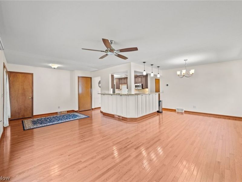 6294 Old Virginia Lane , Parma Heights, OH 44130 Photo 23