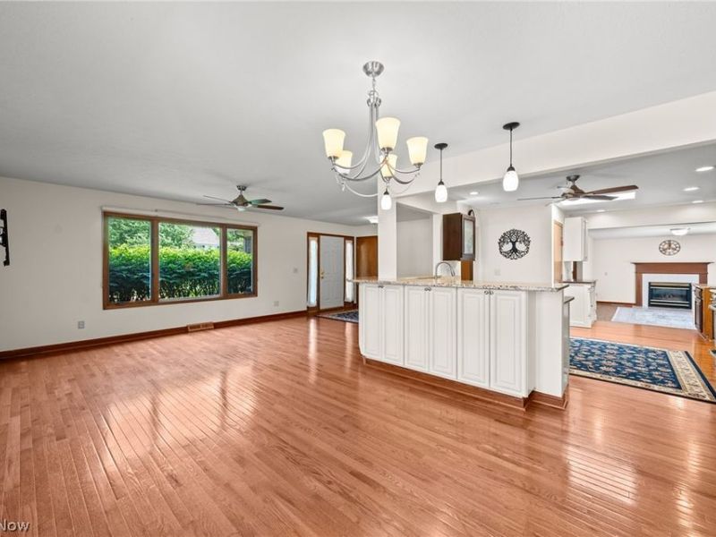 6294 Old Virginia Lane , Parma Heights, OH 44130 Photo 27