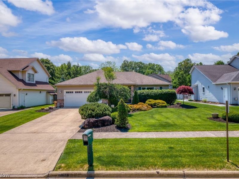 6294 Old Virginia Lane , Parma Heights, OH 44130 Photo 3