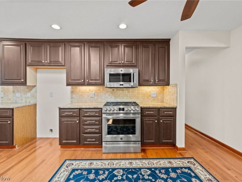 6294 Old Virginia Lane , Parma Heights, OH 44130 Photo 33