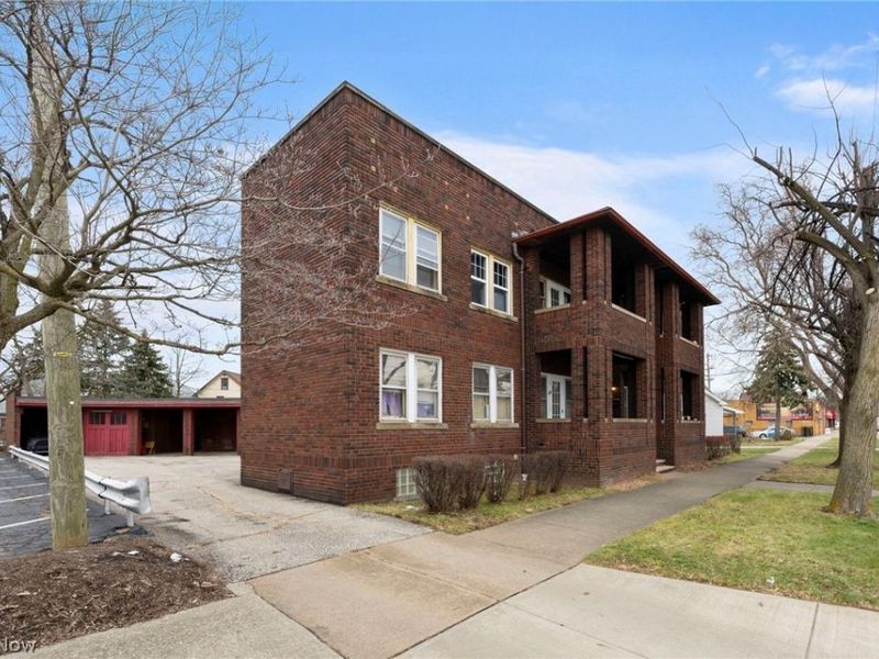 4764 Pearl Road, Cleveland, OH 44109 Photo 2