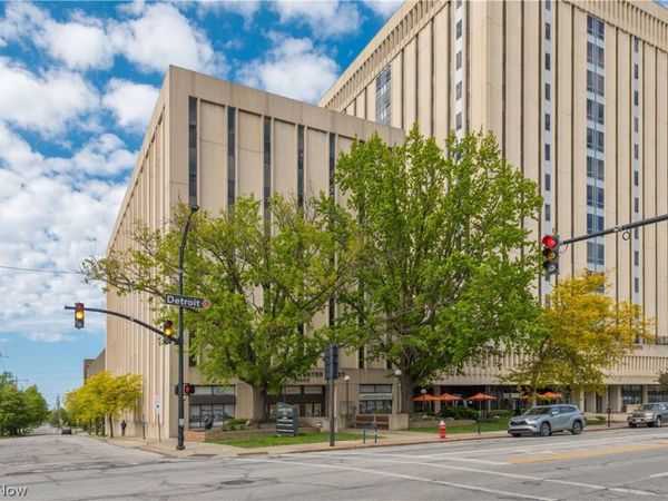 14650 Detroit Avenue , Unit 708, Lakewood, OH 44107