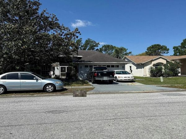 5243 Sagamore Court , New Port Richey, FL 34655