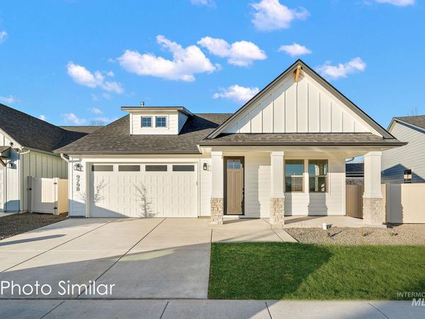 9745 W Snow Wolf Ln, Star, ID 83669