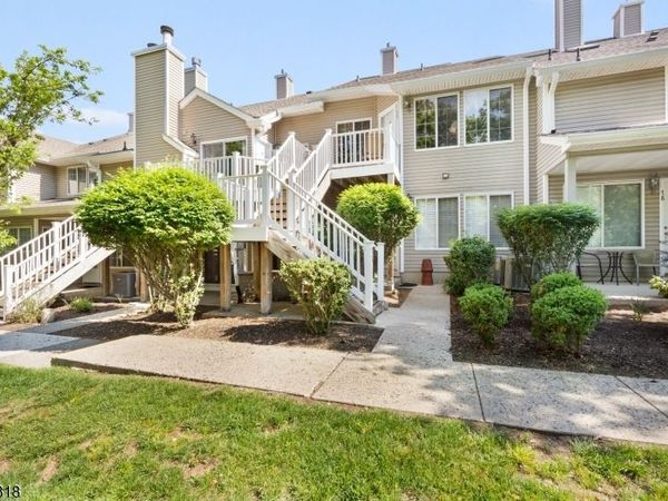 77 Encampment Drive, Bedminster, NJ 07921