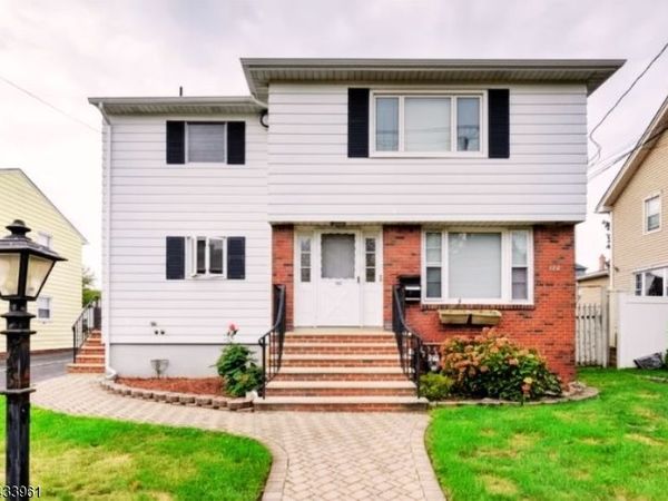 152 Williams Ave, Hasbrouck Heights, NJ 07604