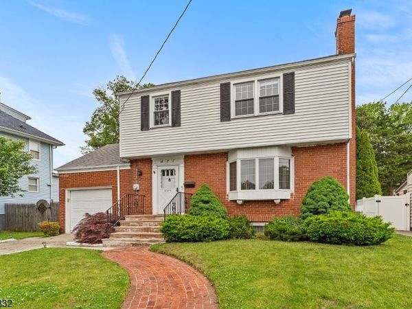 477 Grove St, Rahway, NJ 07065