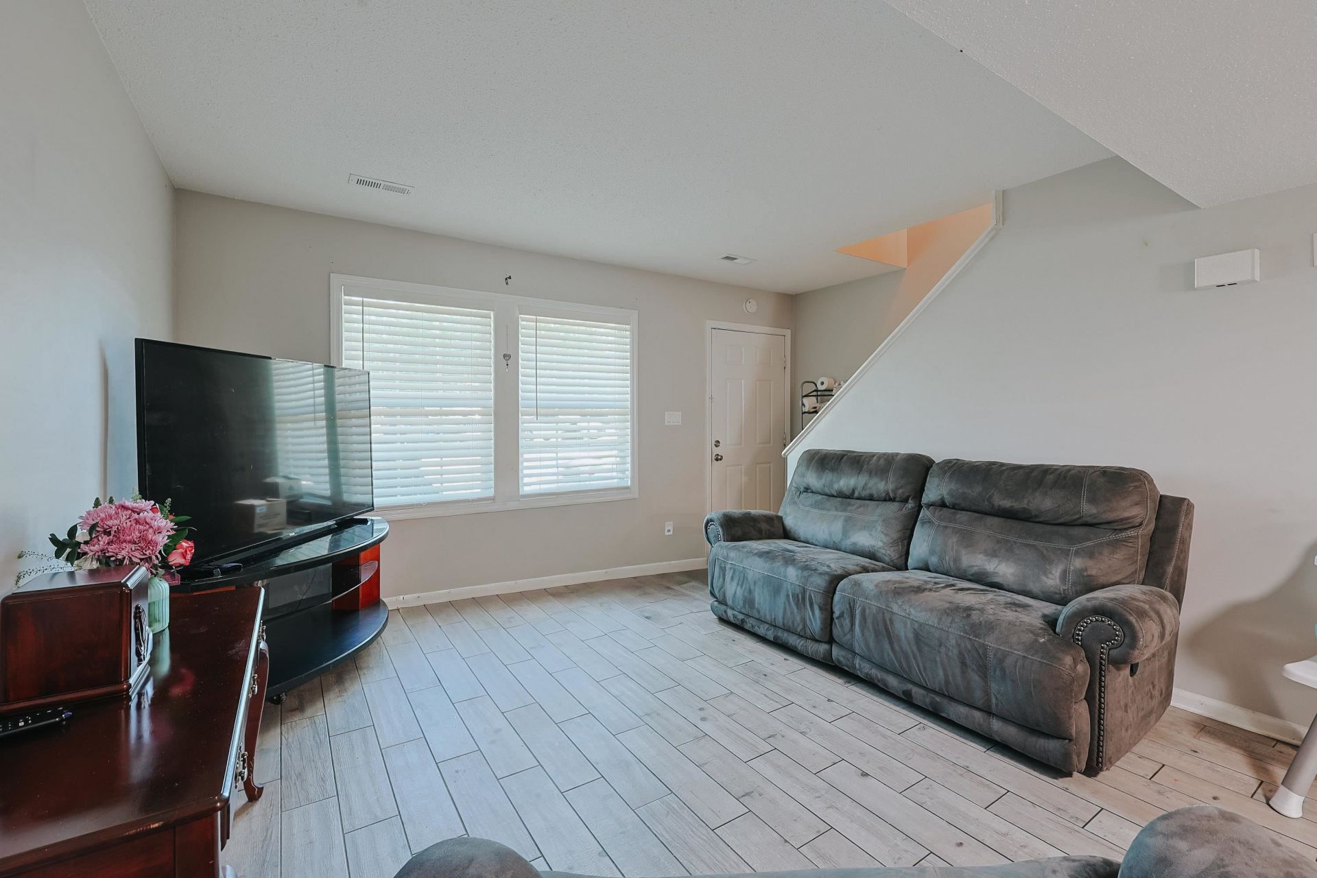 1703 Fawn Vista Dr. N Photo 4