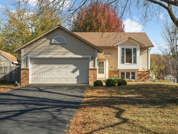 9544 Niagara Lane N, Maple Grove, MN 55369
