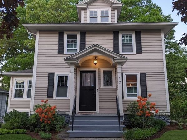 17 Longfellow Road, Worcester, MA 01602