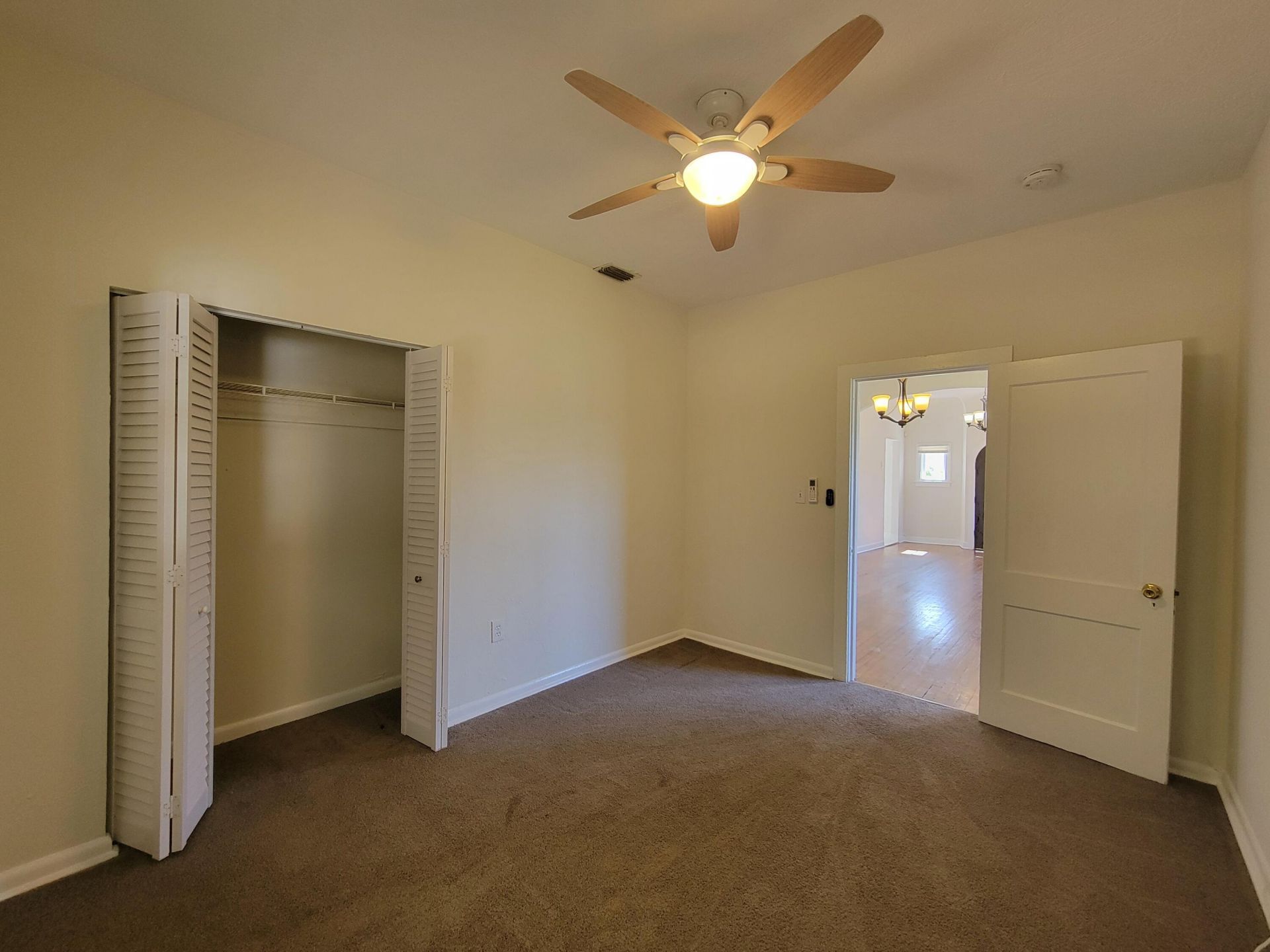 933 37th Street, West Palm Beach, FL 33407 Photo