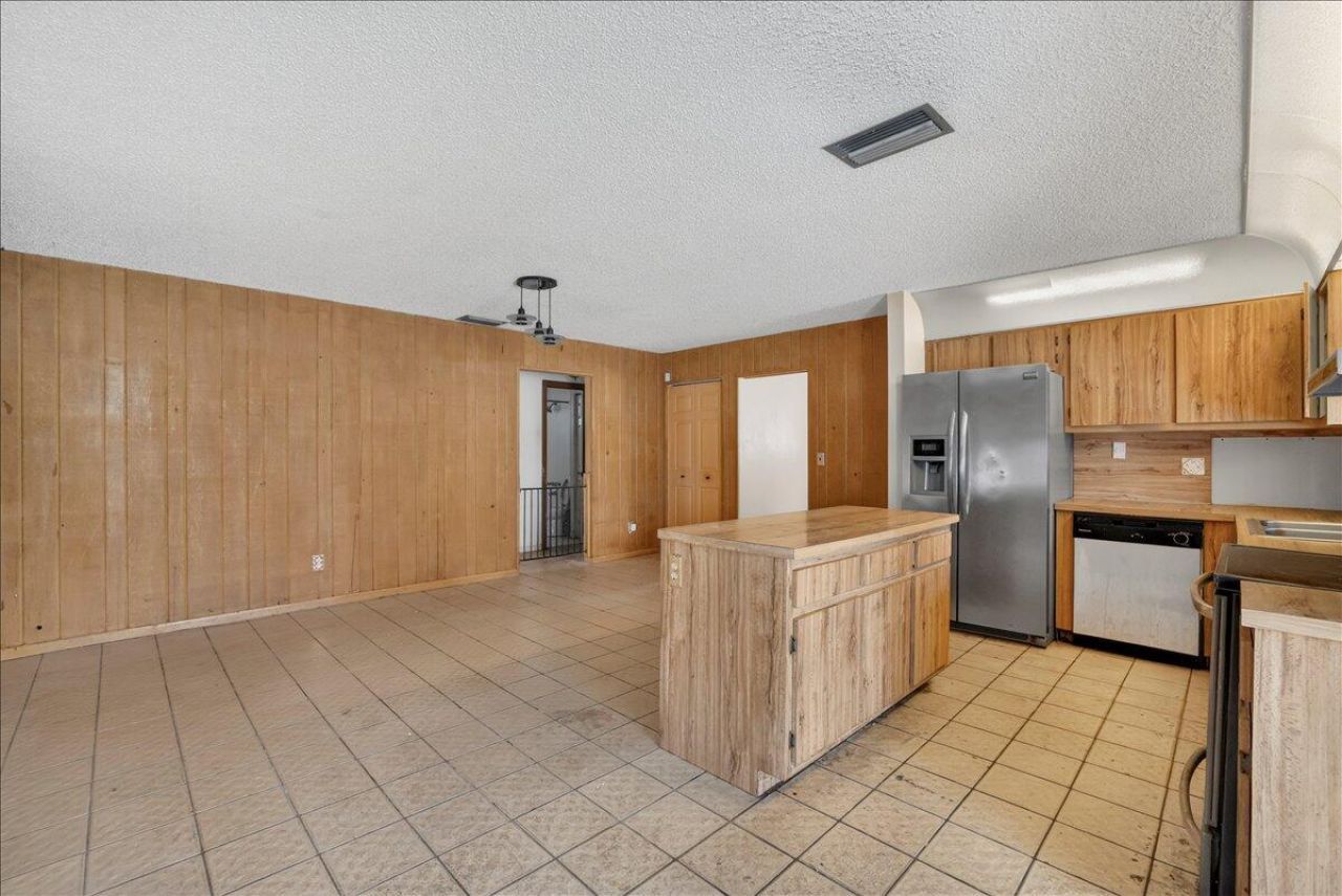 4240 NW 74th Avenue, Lauderhill, FL 33319 Photo