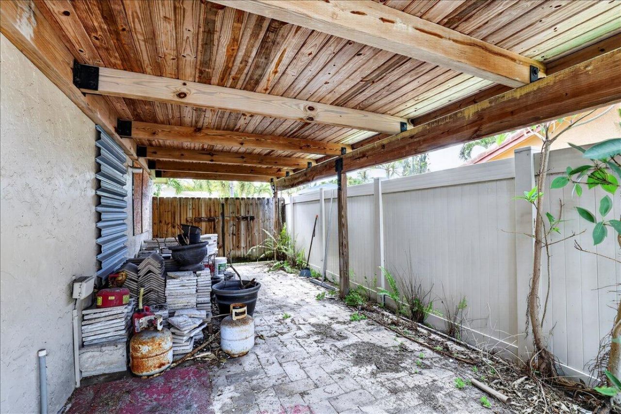 4240 NW 74th Avenue, Lauderhill, FL 33319 Photo