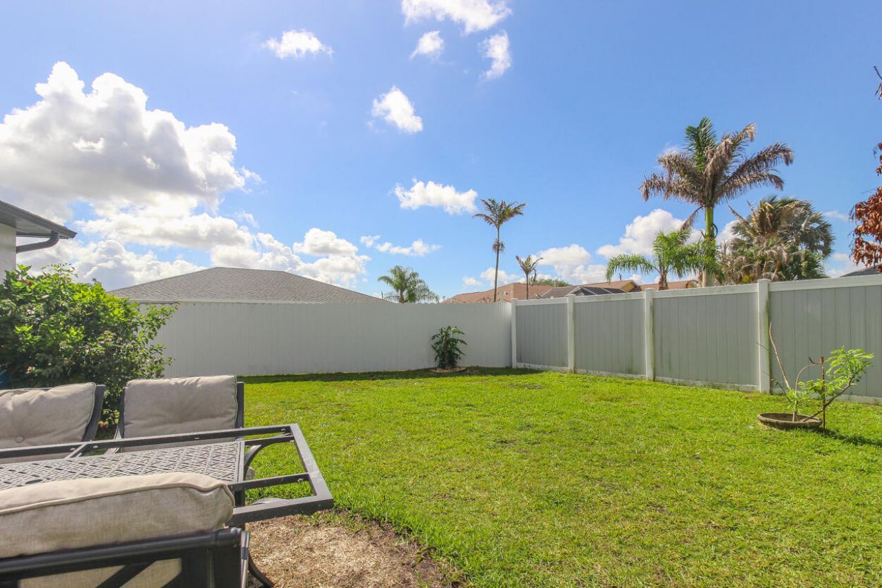 2718 SW Hamilton Avenue, Port Saint Lucie, FL 34987 Photo