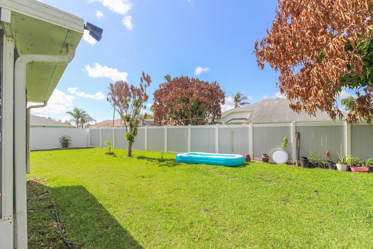 2718 SW Hamilton Avenue, Port Saint Lucie, FL 34987 Photo