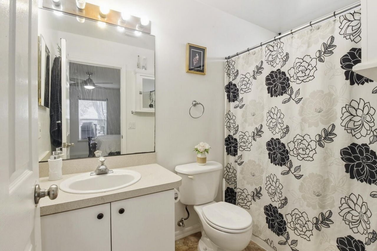 2718 SW Hamilton Avenue, Port Saint Lucie, FL 34987 Photo
