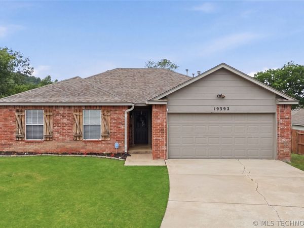 19392 Holly Court , Catoosa, OK 74015
