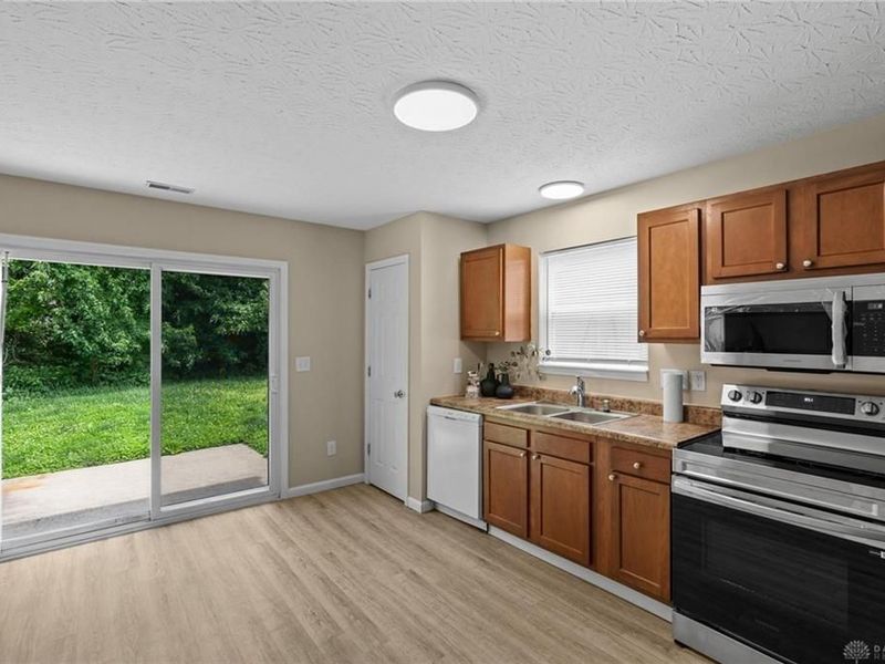 110 Kaitlin Way, Monroe, OH 45050 Photo 10