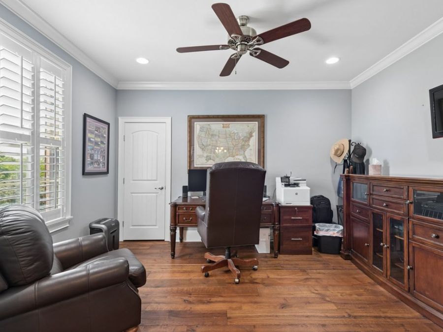 Property Image 29