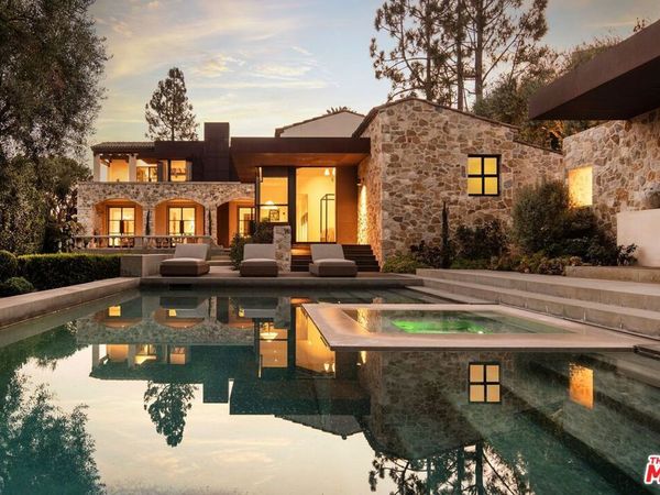 976 N Alpine Drive, Beverly Hills, CA 90210