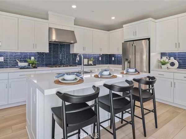675 Guy Turner Drive, Camarillo, CA 93010