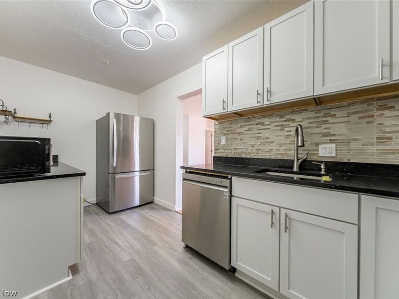 25735 Lorain Road, Unit 513, North Olmsted, OH 44070 Photo 13