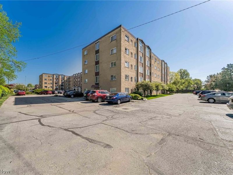 25735 Lorain Road, Unit 513, North Olmsted, OH 44070 Photo 17
