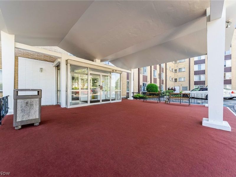 25735 Lorain Road, Unit 513, North Olmsted, OH 44070 Photo 19