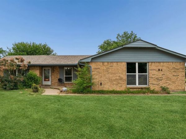 82 E Meadowlark Road, Lawton, OK 73507