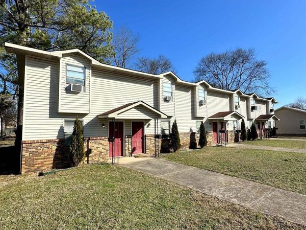 1309 Halsey Avenue NE, Huntsville, AL 35801