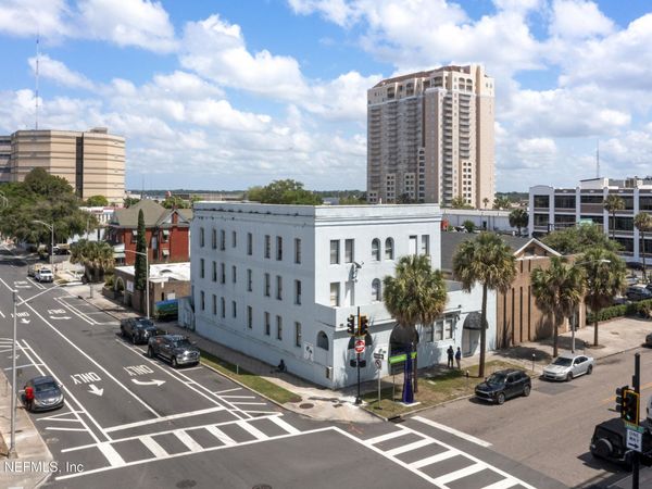 129 N MARKET Street, Jacksonville, FL 32202