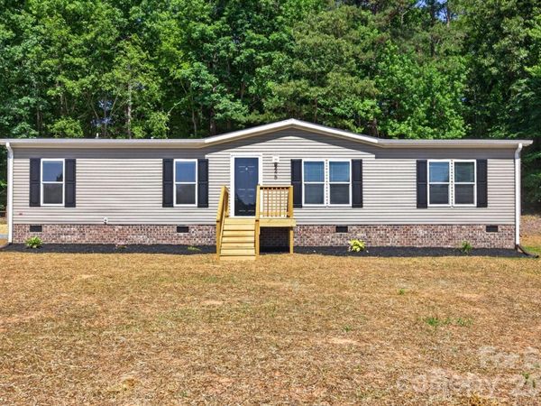 245 Harvick Lane , Lexington, NC 27292
